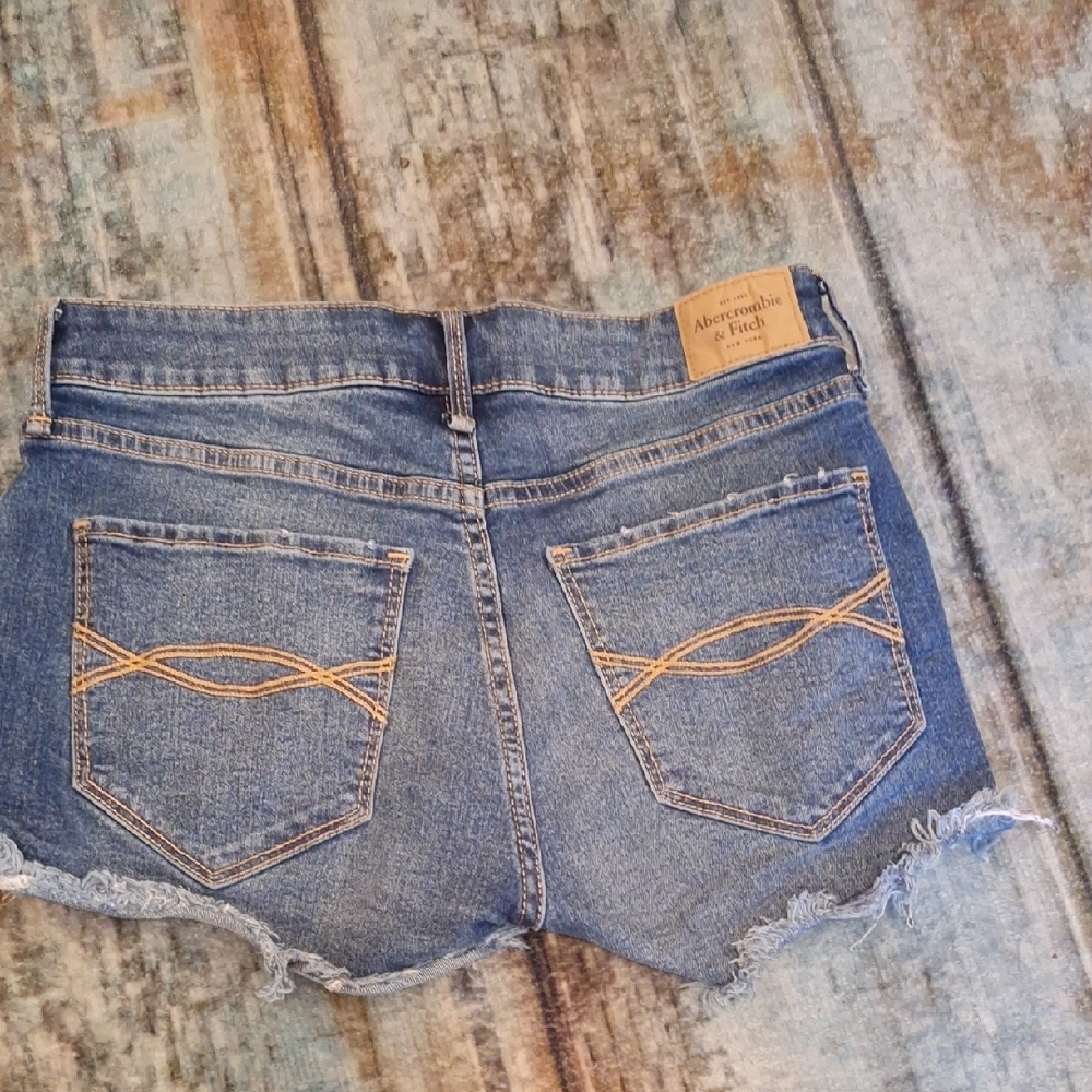 Abercrombie & Fitch Blue Jean Shorts. Excellent Condition Size 00 - Picture 6 of 7